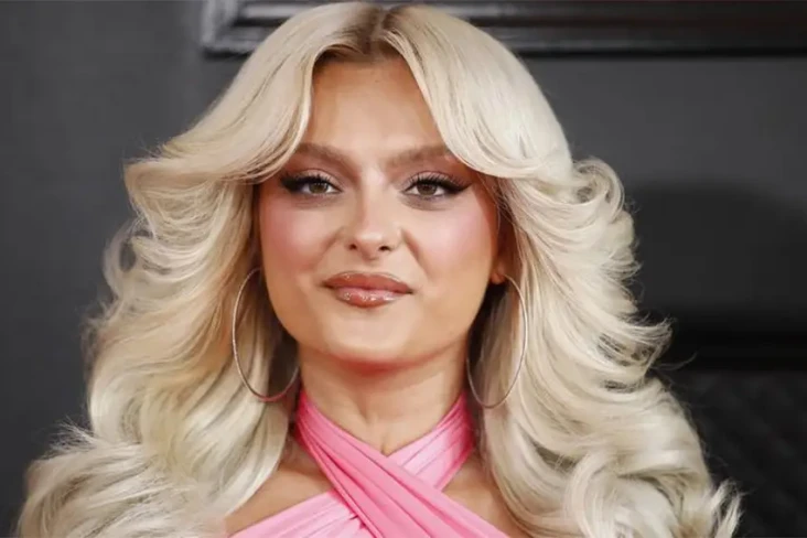 Waduh! Muka Bebe Rexha...