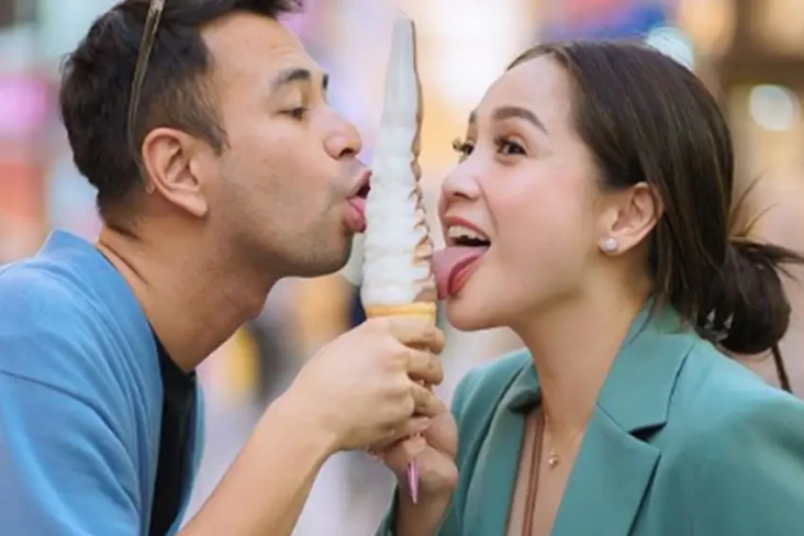 Raffi Ahmad Pamer Kemesraan...