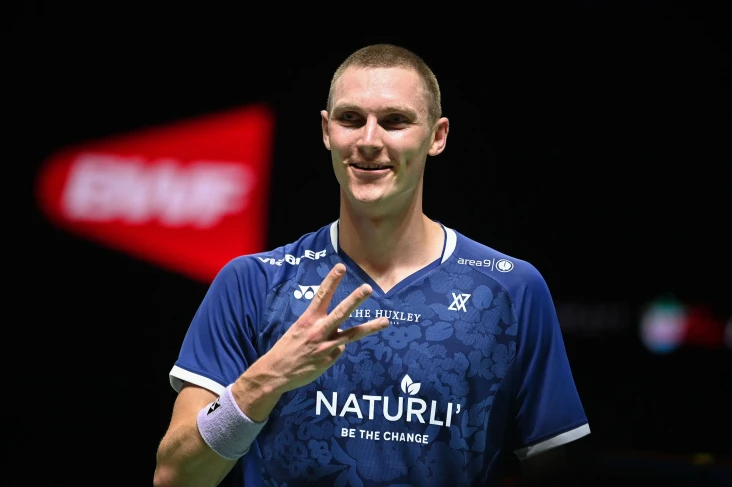 Ritual Viktor Axelsen...