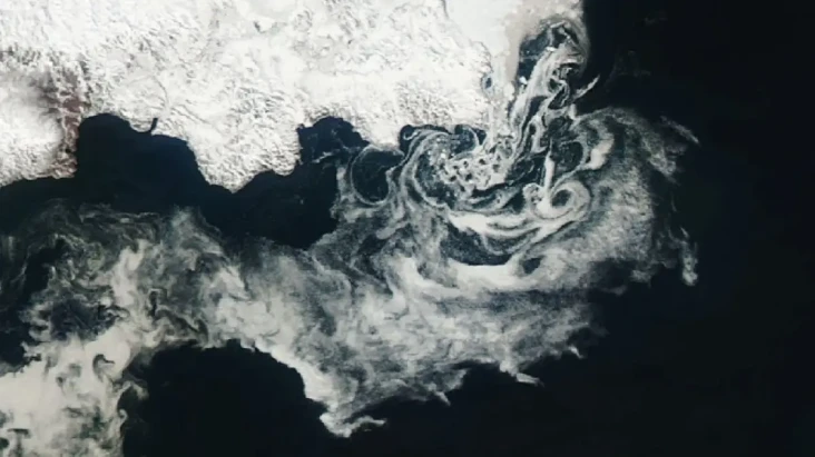 Foto Satelit Aqua NASA,...