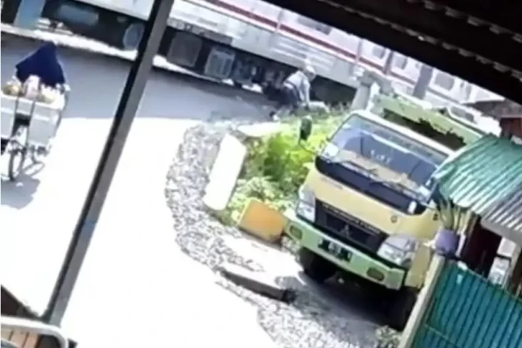 Detik-detik Pemotor...