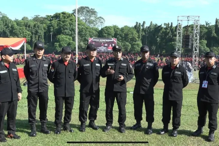 Didampingi Jenderal...