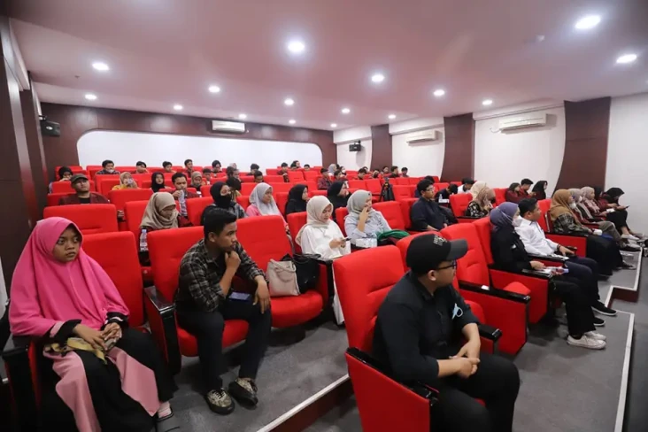 Perkuat Literasi Keuangan...