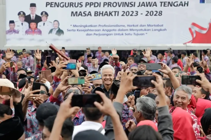 Peringatan HUT ke-17,...