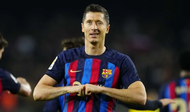 Robert Lewandowski Mau...