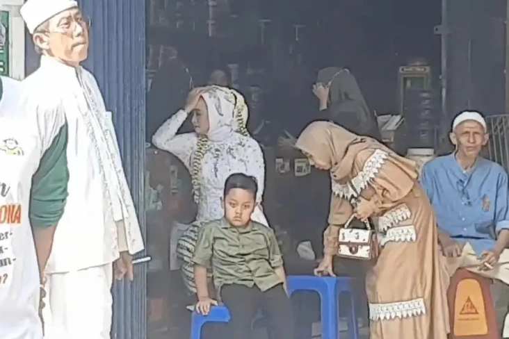 Kebakaran Bengkel Motor...