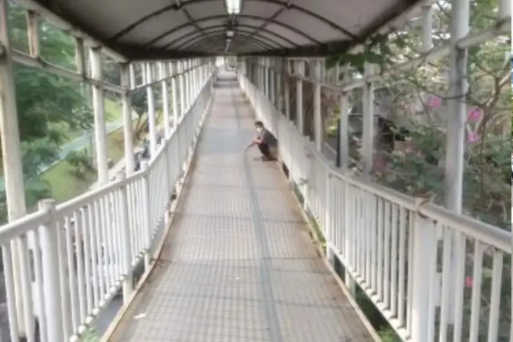 Camat Setiabudi Perintahkan...
