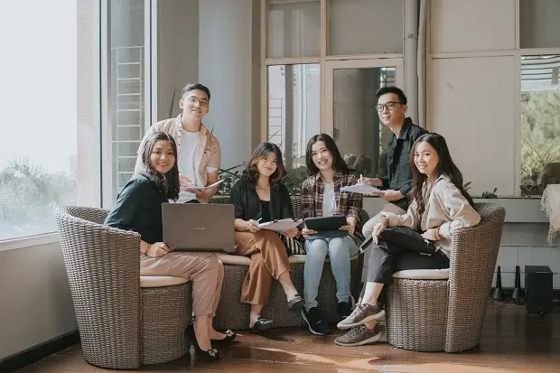 Unpar Bandung Buka Jalur...