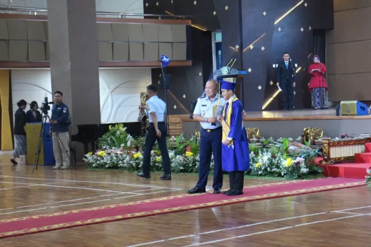 SMA Pradita Dirgantara...