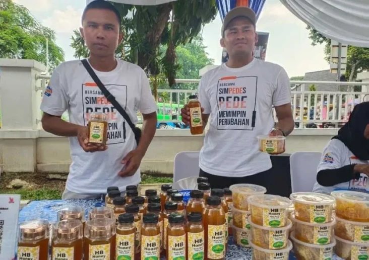 Ternak Lebah Madu HB...