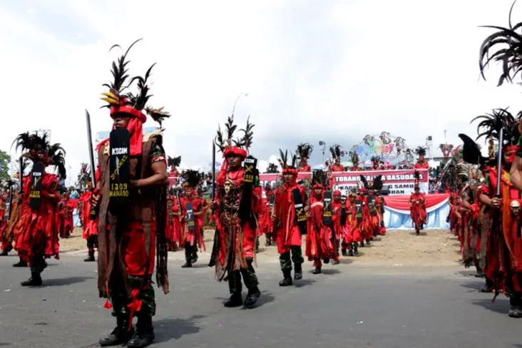Asal Usul Kota Manado,...