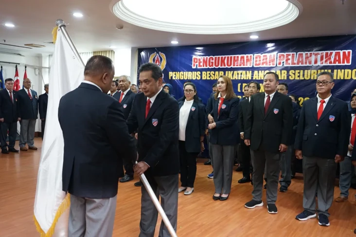 KONI Lantik Agus Suparmanto...
