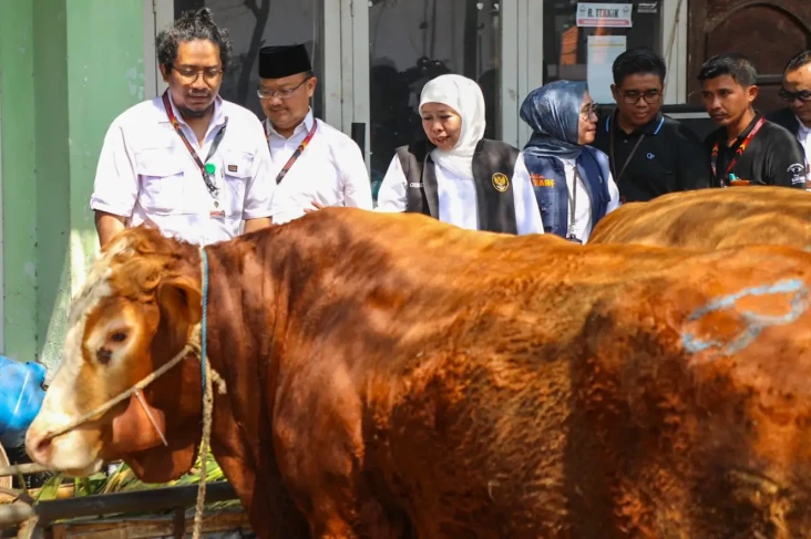 Gubernur Khofifah Imbau...