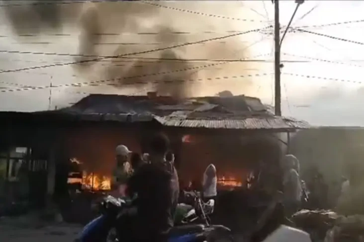 Jadi Korban Kebakaran,...