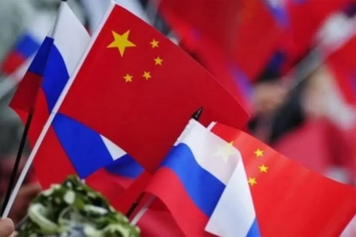 Diplomat Rusia Terbang...