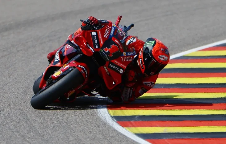 Francesco Bagnaia Juara...