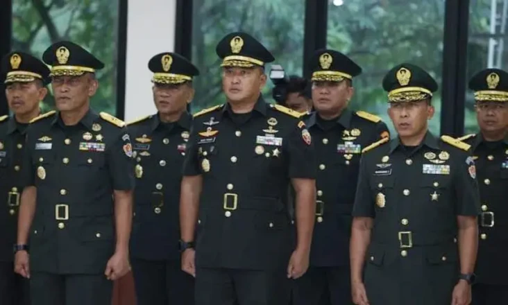 3 Jenderal TNI Bintang...