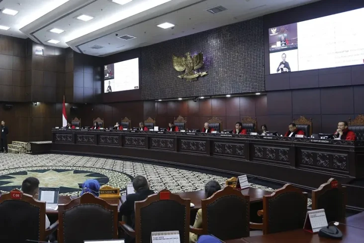 MK Tolak Gugatan Masa...