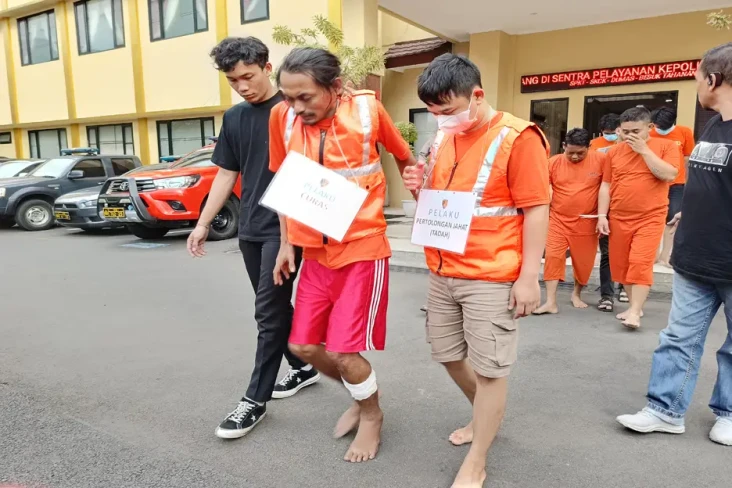 Kabur saat Ditangkap,...