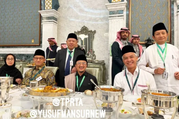 Anies dan Ganjar Bertemu...