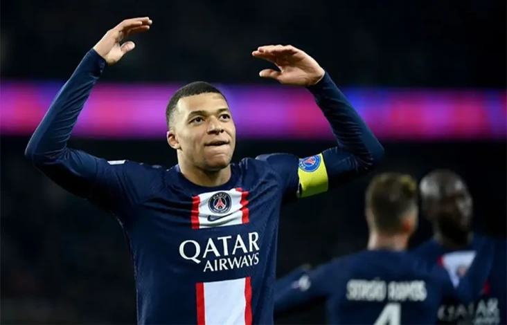 Kylian Mbappe Bikin...
