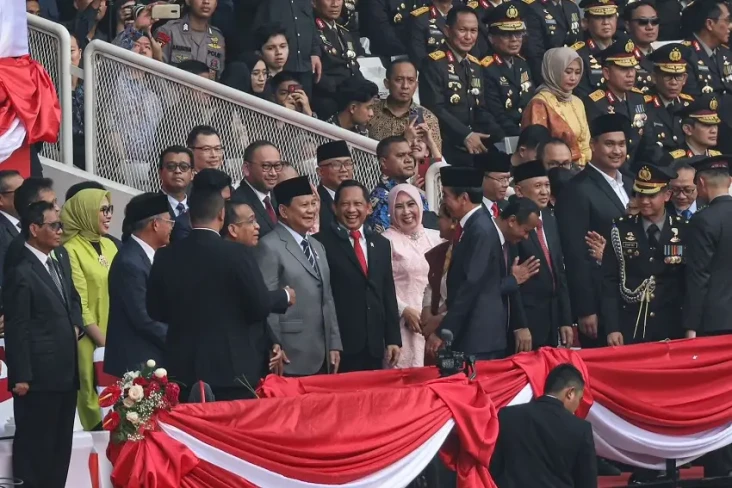 Hadiri Puncak HUT ke-77...