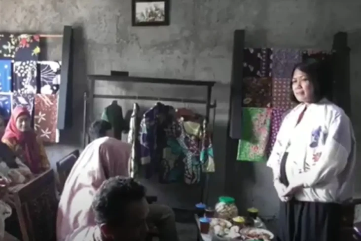 Penyuluhan Batik di...
