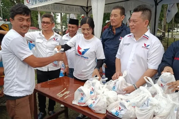 Terima Daging Kurban...