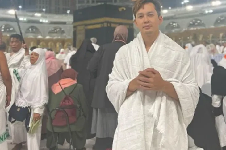Akhiri Rangkaian Ibadah...