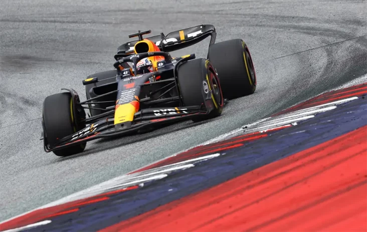 Max Verstappen Juara...