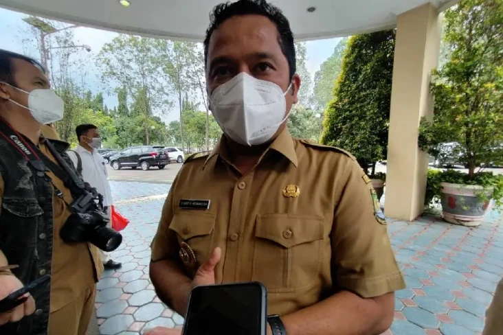 3 Petugas Dishub Tangerang...