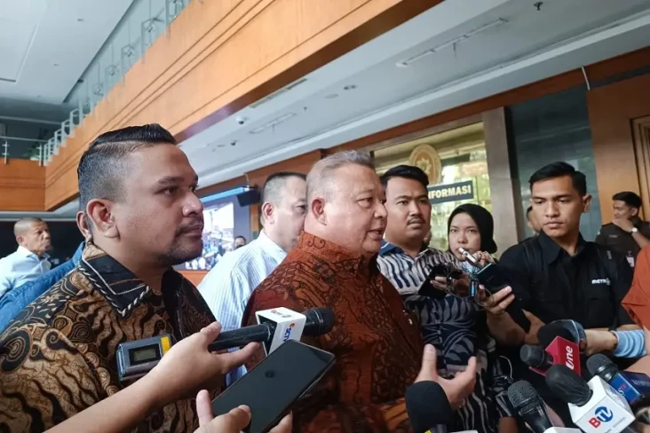 Surya Paloh Kerahkan...