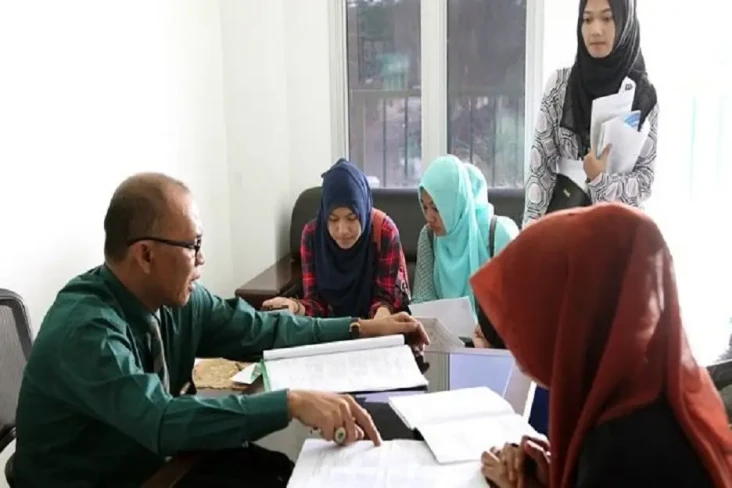 Ini Perbedaan Skripsi,...