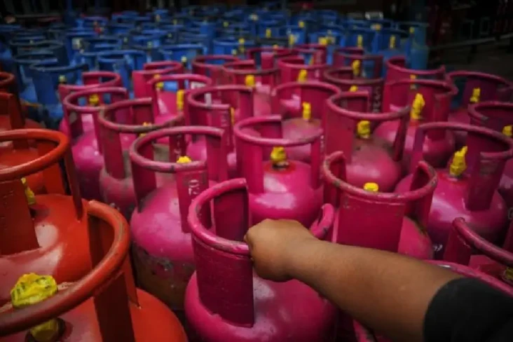 Turunkan Harga Gas Elpiji,...
