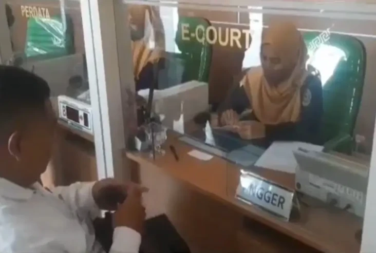 Bebas dari Penjara,...