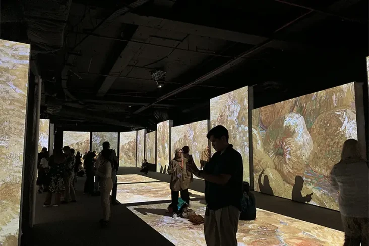 Pameran Van Gogh Alive...