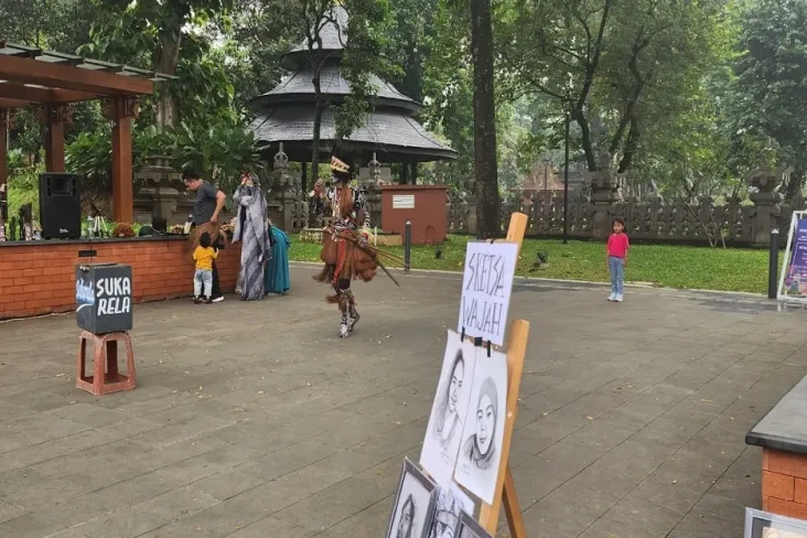 Habiskan Anggaran Renovasi...