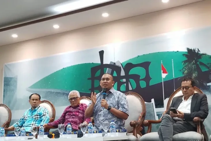 Gerindra Masih Berusaha...