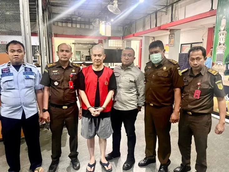 Kejari Jakpus Tangkap...