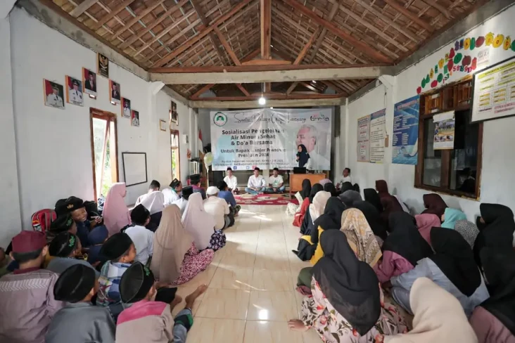 Santri Ganjar Sosialisasi...