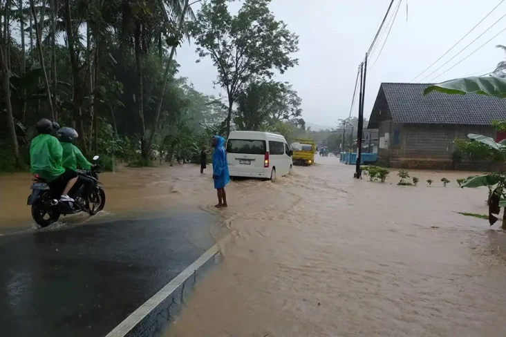 3 Kecamatan di Kabupaten...