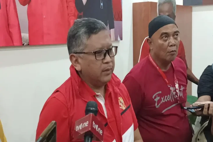 Hasto Sebut PDIP Intensif...