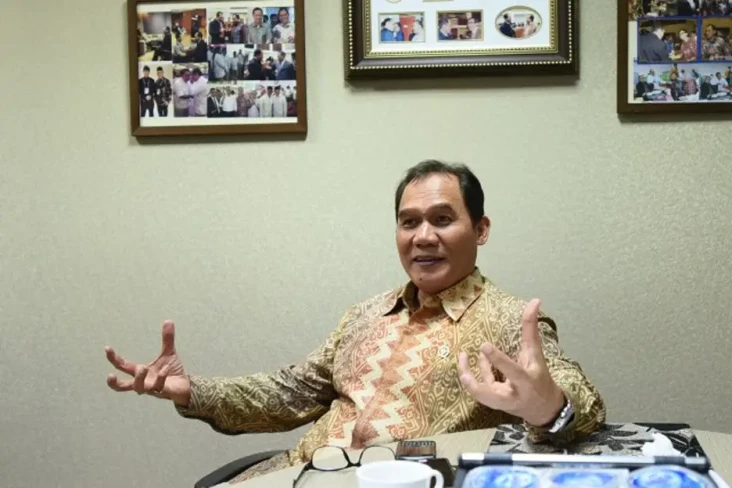 Politisi Gerindra Minta...