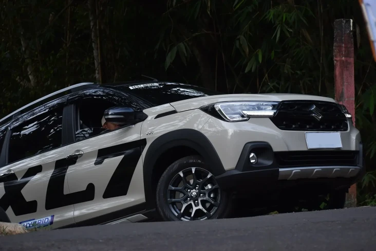 5 Fitur Canggih di Suzuki...