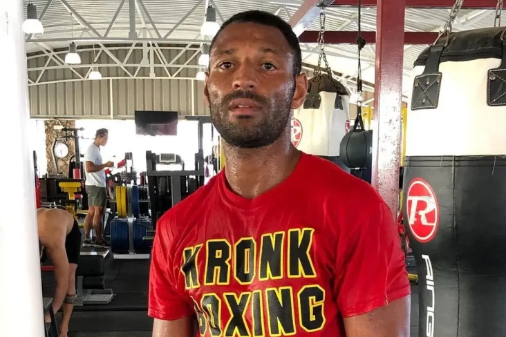 Errol Spence Jr vs Terence...