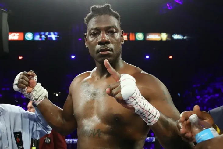 Biodata dan Agama Charles Martin, Juara Tinju Kelas Berat Tersingkat Kedua Sepanjang Sejarah