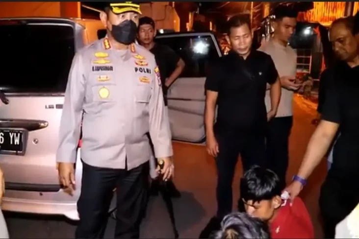Selundupkan 4 Kg Sabu...