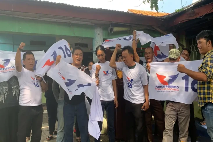 Pindah Perindo, Mantan...