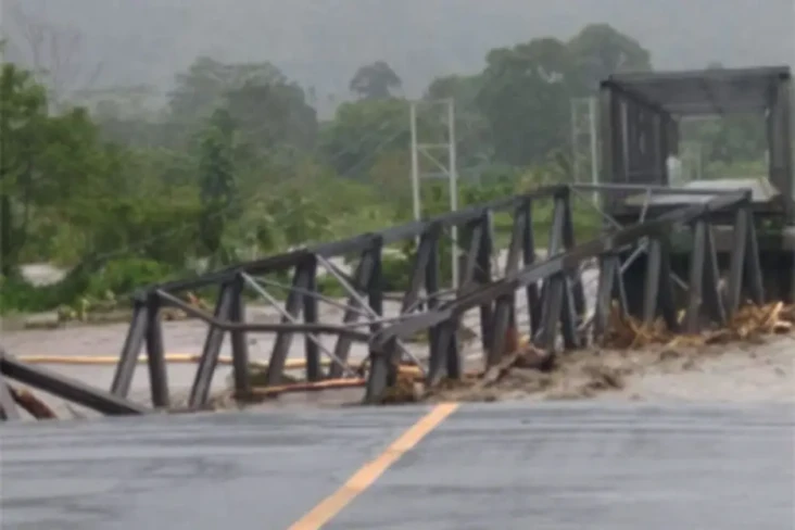 Penampakan Jembatan...