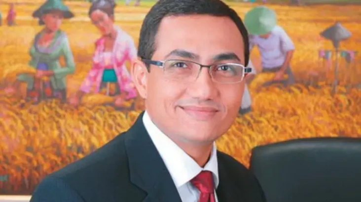 Profil Hasan Fawzi,...